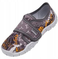 Viggami Eryk 245 rózsaszín papucs, 27-es méret, bőr talpbetét, szellőző talp (ERYK DRUK 245)