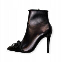 Charles David Női bokacsizma tűsarkú Charles David 36-os méret (KN5/1/21-3)