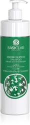 BasicLab Dermocosmetics Trichologis tisztító sampon a faggyútermelés szabályozására 300 ml