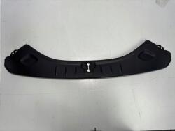 Tesla Fürdőkád előlap Tesla Model S