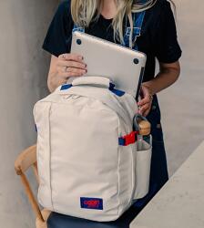 CabinZero Classic TECH kabin méretű, laptoptartós utazó hátizsák 28l -Cloud Nine - taskaweb