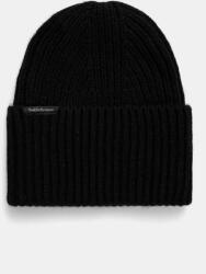 Peak Performance beanie gyapjúval Mason - fekete Univerzális méret