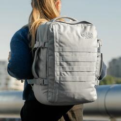 CabinZero Military kis utazó hátizsák 28l-Frosty Grey