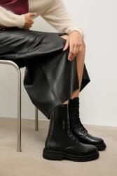 Answear. LAB bőr bakancs - fekete Női 40