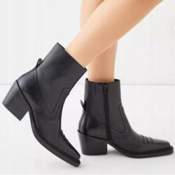  Bőr Bokacsizma Magassarkú Fekete Orrú Spicc Díszítéssel Oázis 39-ES (BAA06670)