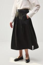 Medicine kivágással - fekete S