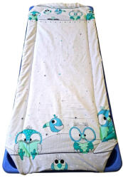  Töltött gumifüles ovis lepedő aranyos türkiz baglyos mintás világos alapon 55x130cm / 58x133 cm ágyra