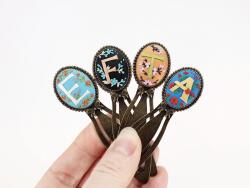 Atellier Wearable Art Semn de carte vintage, personalizat cu monogramă