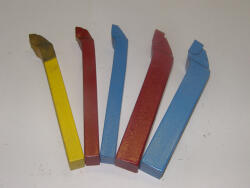 Esztergakés ESZT. sarok esztergakés ISO3 20x20 P30 jobb (ISO3 20X20PJ)