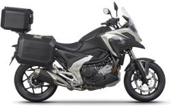 Shad Set complet de cutii de aluminiu SHAD TERRA NEGRU, 48L cutie centrala si 36L 36L cutii laterale, incluzand kit de montaj si placa SHAD HONDA NC 750 X 2021- (265631)
