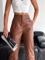 Pantaloni Chic Pantaloni Din Piele Ecologica Gianna Maro Cu Pliuri In Talie