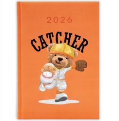  Naptár Narancssárga 2026 A5 Határidőnapló Ajándék Aranyos Catcher Maci Minta (KALENDARZ 2026 POMARAŃCZOWY CATCHER MIŚ)