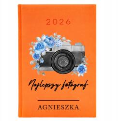  Könyvnaptár A5 2026 Évtervező Narancssárga Fotós Varázsló (Planer 26 Pomarańczowy Dla Fotografki)