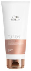 Wella - Balsam pentru parul deteriorat Care Fusion, Wella Professionals Balsam 200 ml