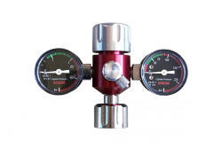 Eheim CO2 nyomáscsökkentő manométerrel (EH-6063050)