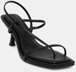 Steve Madden tűsarkú Locke - fekete Női 40