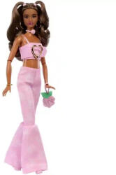 Mattel Barbie Deluxe Style baba rózsa mintás rózsaszín ruhában (JJN72) - morzsajatekbolt