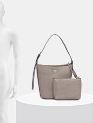 GUESS шопинг чанта дамска от имитация на кожа MERIDIAN (HWBG69.74040) - answear - 185,78 лв