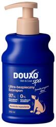 Douxo Skin & Coat Spa Shed Control Shampoo 250ml kutyák számára készült sampon a szőr hullásának megakadályozására