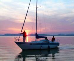  Vitorlázás standard hajóval | 1-5 fő