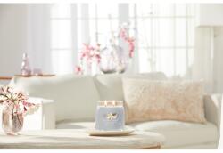 Yankee Candle Gyertya Füstölt Vanília és Kasmír Illatú Közepes Csomagolású