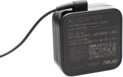 ASUS 0A001-00041600 áramátalakító és inverter Beltéri 65 W Fekete (0A001-00041600) (0A001-00041600)