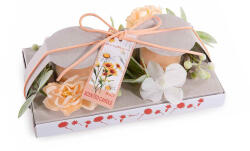 Decorer Set cadou, 2 lumanari parfumate aroma Floarea Soarelui, 2 mini coronite 19 x 10, 5 x 7 H (A14.16.56B)