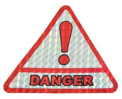  Abtibild reflectorizant triunghi mic „Danger 8, 5x10 cm, pentru semnalizare (220319-3)