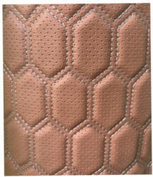  Material imitatie piele maro, model hexagon perforat, cusatura gri - Y03MG (210923-6)