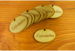  Natúr fa - "Évfordulóra" gravírozott ovál tábla 2, 5x4cm 10db/csomag - feliratként és tábladíszként