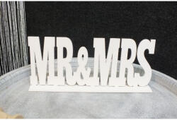  Fa "Mr & Mrs" felirat talppal fehér 25cm - koszorúhoz és asztaldíszhez