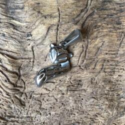  Rozsdamentes acél róka medál, róka farokkal