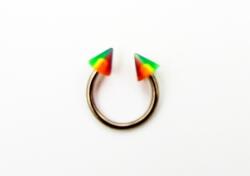  Szemöldök piercing UV tüskékkel