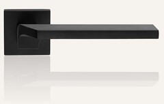 Linea Cali LINEA CALI-GIRO matt fekete négyzetrozettás