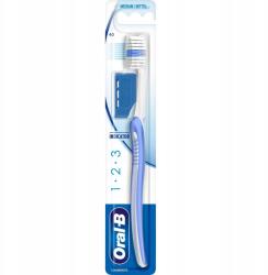 Oral-B 1, 2, 3 Travel Cap Mittel Fogkefe (3014260111939)