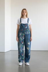 Shopika Salopeta oversized din denim cu flori pictate si efect distressed Talie unica