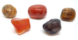  Skorpió - obszidián, karneol, achát, tigrisszem, jáspis ásvány marokkövek