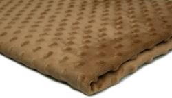 Orient Fashion Polar Minky Dombornyomott Pöttyök No. 32 Karamella 1/2 Mb (Minky_kropki Nr_32_Toffi 0,5)