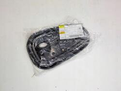 Audi A4 S4 bal első ajtó kupak 8W0837915