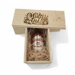 CHIVAS REGAL Pachet Cadou Cutie Lemn Personalizata Whisky Chivas Regal 12 Ani 40%, 0.7L