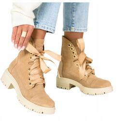 Casu Tavaszi Bakancs Szegecses Platformon Lengyel Bőr 38-AS (3069)