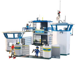 Playmobil Centru de comandă polițienească (71873)