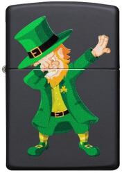Zippo matt fekete benzines öngyújtó - „Dabbing Leprechaun kobold mintával (Z-32368)