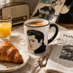 BögreManufaktúra Elvis Presley bögre - kézzel festett kerámia, 4 dl | Rock’n’roll ajándék