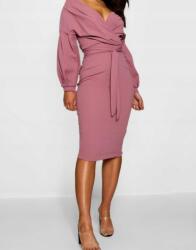 Boohoo Hanga Ruha Illeszkedő Mély Nyakkivágással Boohoo 40