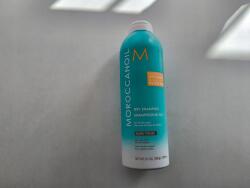 Moroccanoil Száraz sampon barnáknak Moroccanoil Dry Shampoo 323 ml Defect (1314487)