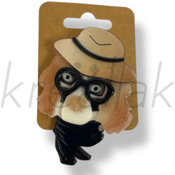  Barna kutya kitűző