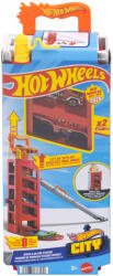 Mattel Hot Wheels: Turbó start tűzoltóállomás 2db kisautóval - Mattel (JMJ52/JMJ54) - jatekshop