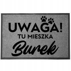 TabPrint Lábtörlő Bejárati Szürke 60X40 Ajándék Kutyusnak Itt Él Kutya Neve (WYCIERACZKA SZARA Z IMIENIEMPSA PXX901)