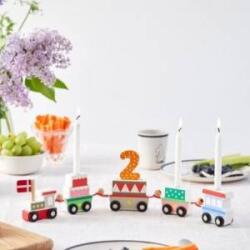 Cass film Wooden train birthday 18el